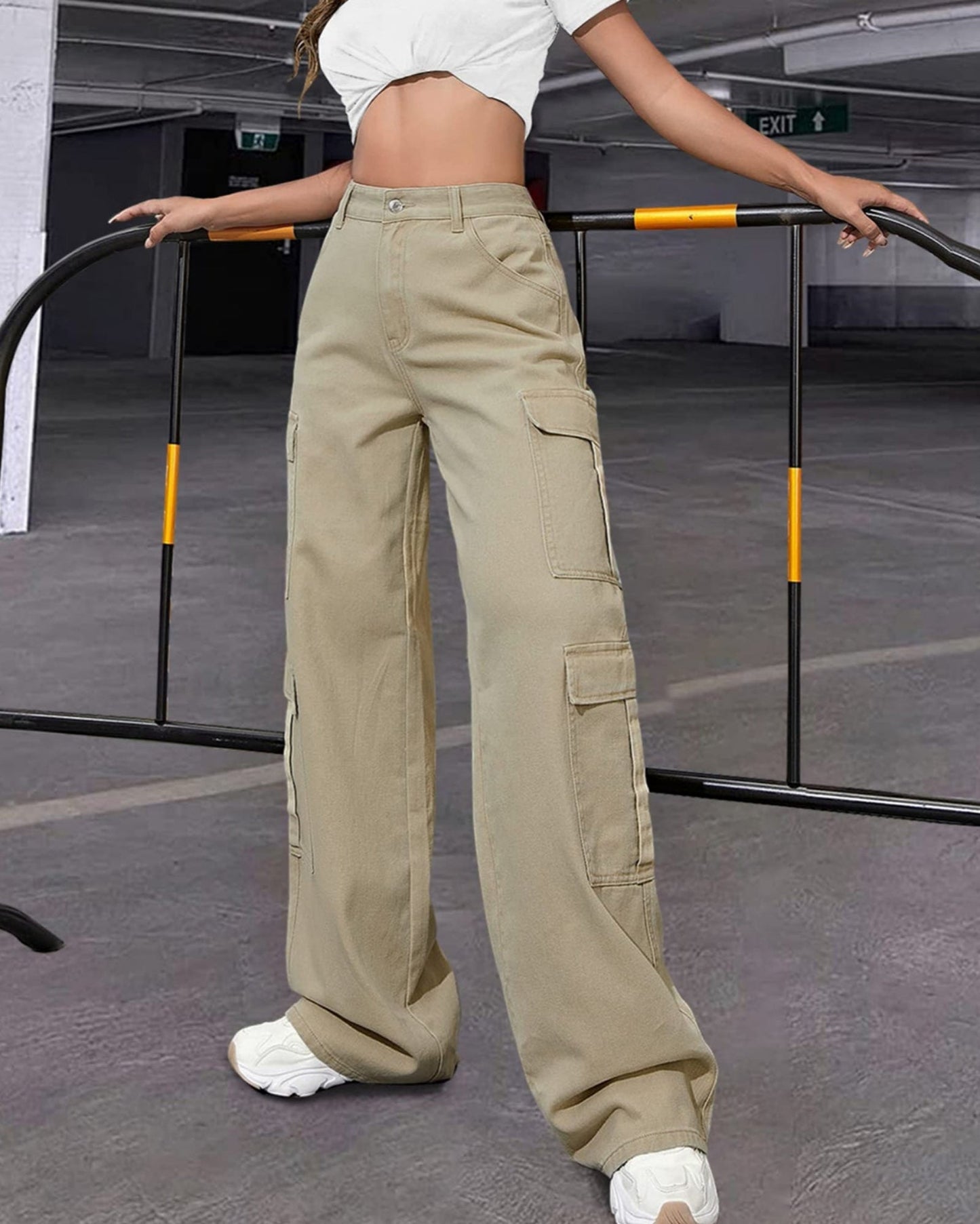 Utility Jeans™ — Unleash Confidence with Every Curve-Hugging Move