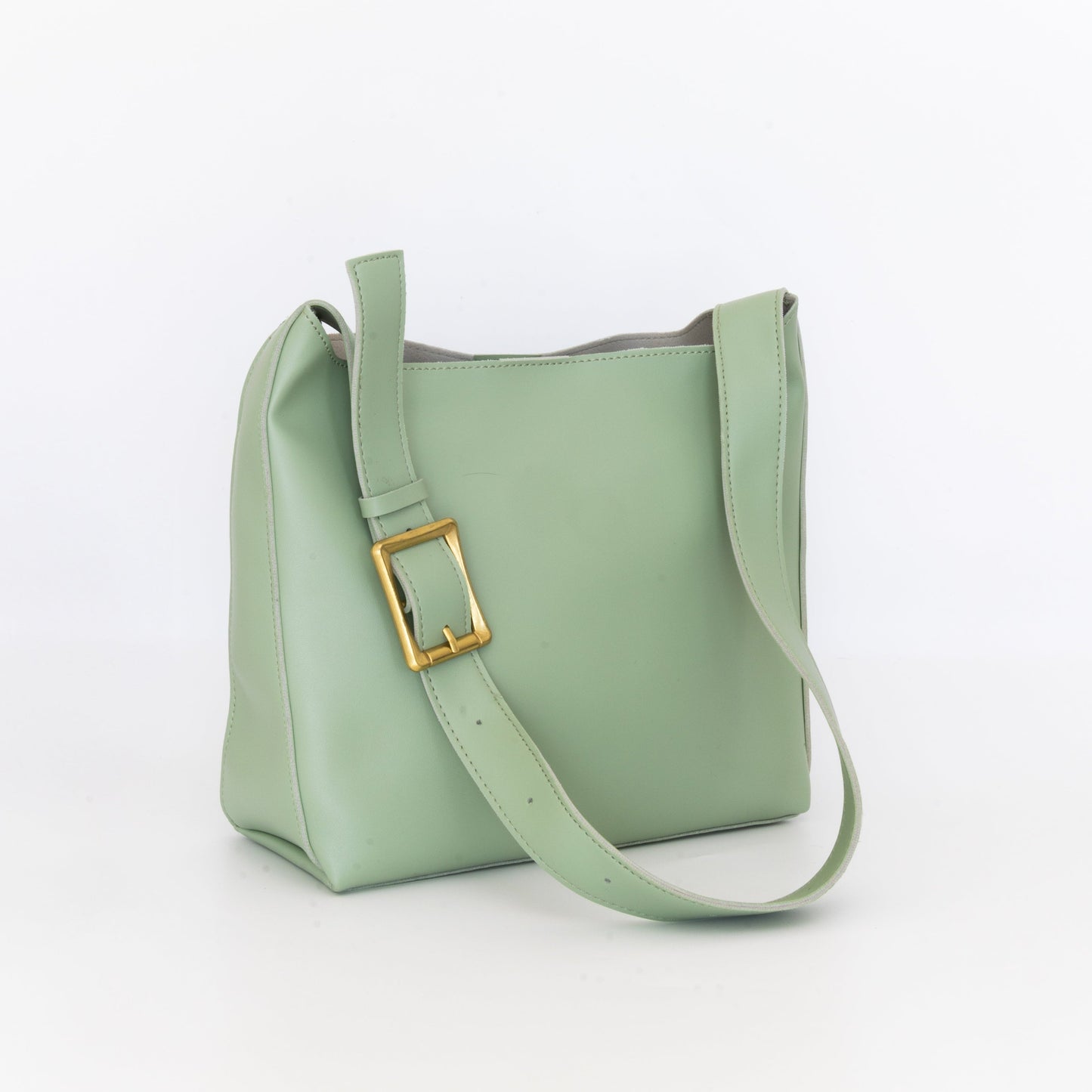 Juliea — Sustainable Ethical Fashion with Premium Craftsmanship