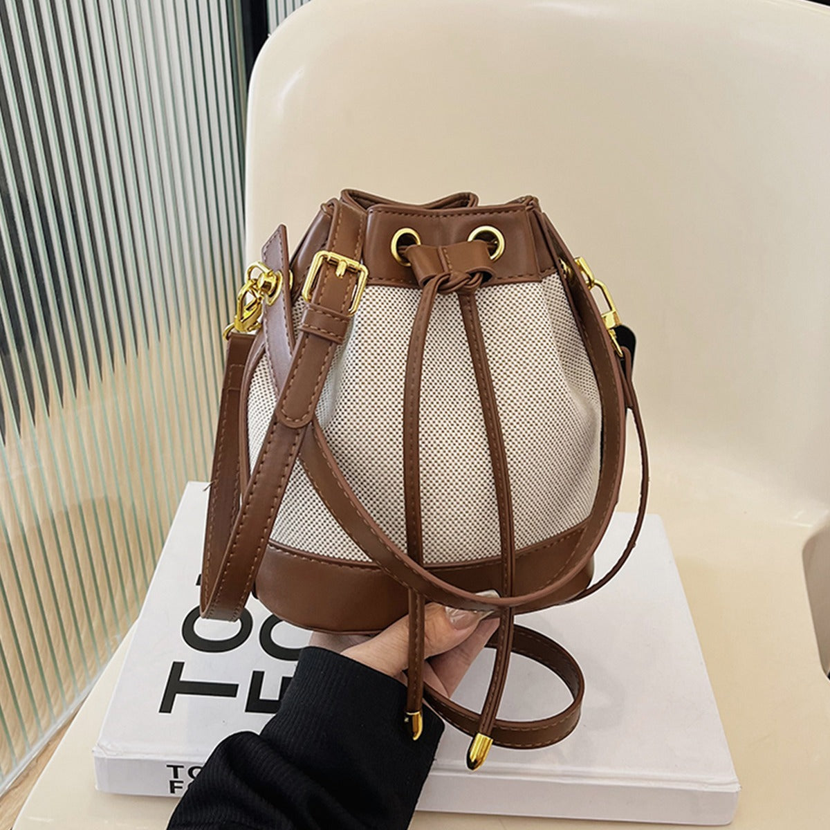 Oslen Canvas Bucket Bag — Lightweight Vegan Leather Trim Tote