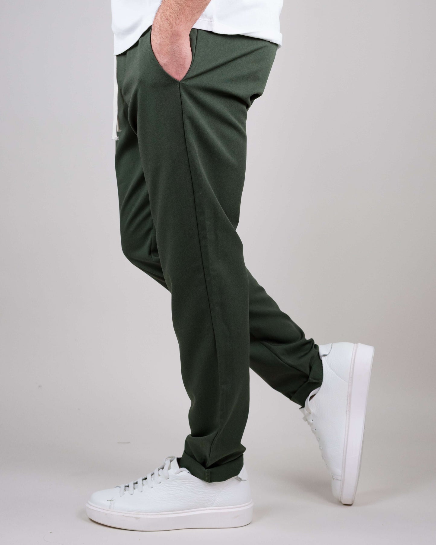 Norla — Breathable Viscose Pants with Tailored Fit for All-Day Comfort