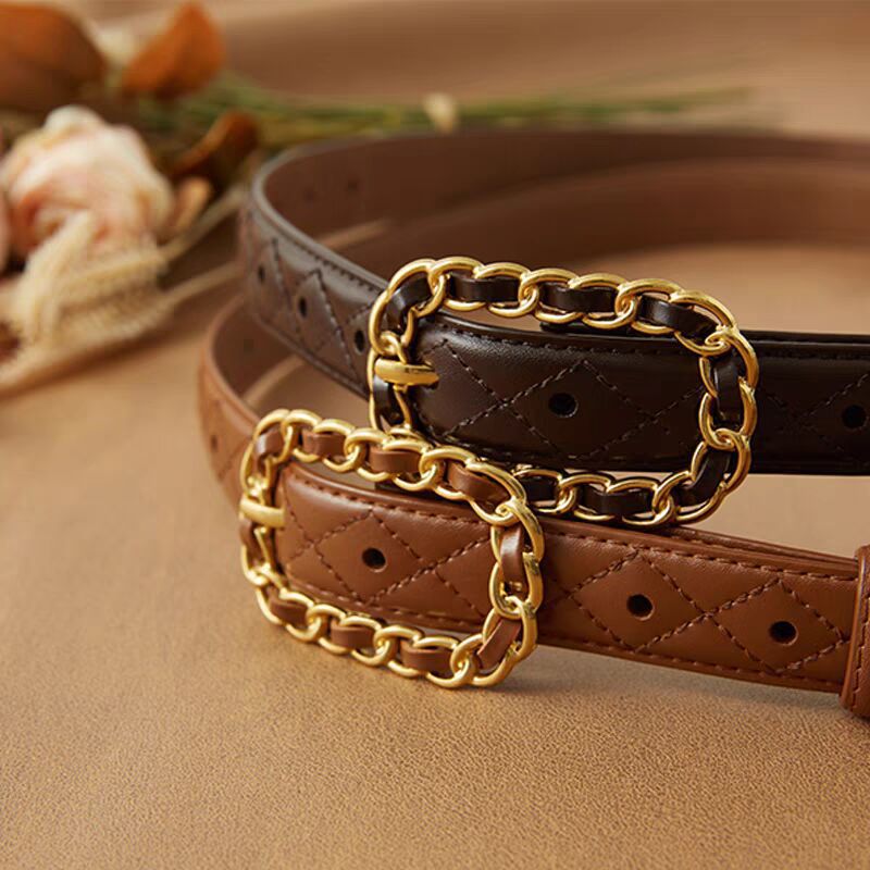 Ardena — Quilted Vegan Leather Belt with Gold Chain Buckle