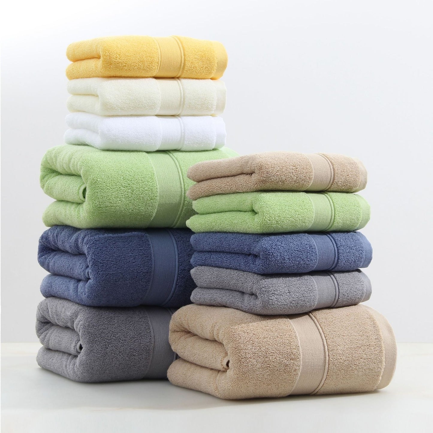 CloudSoft Towels™ — Wrap Yourself in Everyday Luxury and Spa-Worthy Bliss
