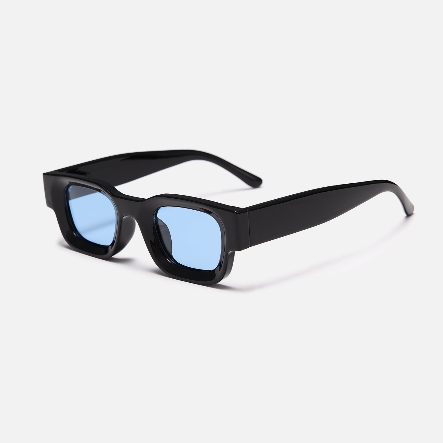 ClarityDefender™ — Experience Effortless, All-Day Comfort with Razor-Sharp, Glare-Free Vision