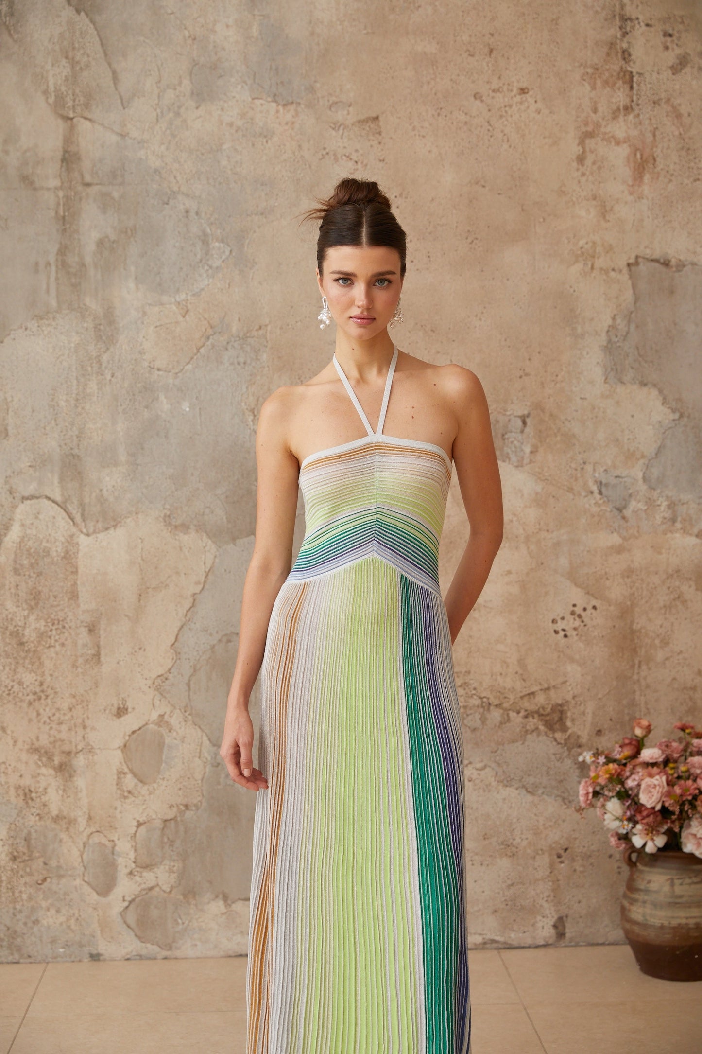 Halterneck Shimmer Dress™ — Own Every Room with Unstoppable, Weightless Glamour