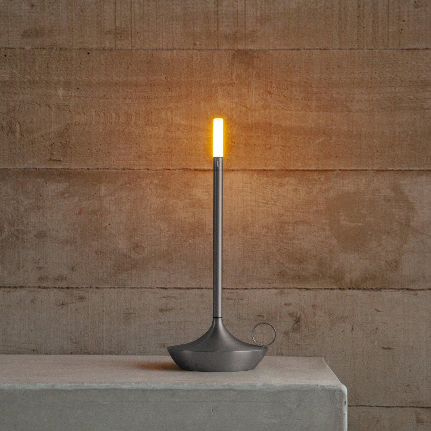 Lioren — Modern Candlestick Light with Touch Dimming and Rechargeable Battery