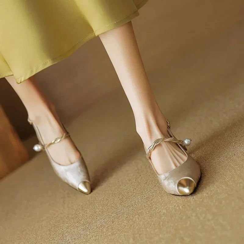 SilkPearl Heels™ — Command Every Room with All-Day Comfort and Jaw-Dropping Elegance