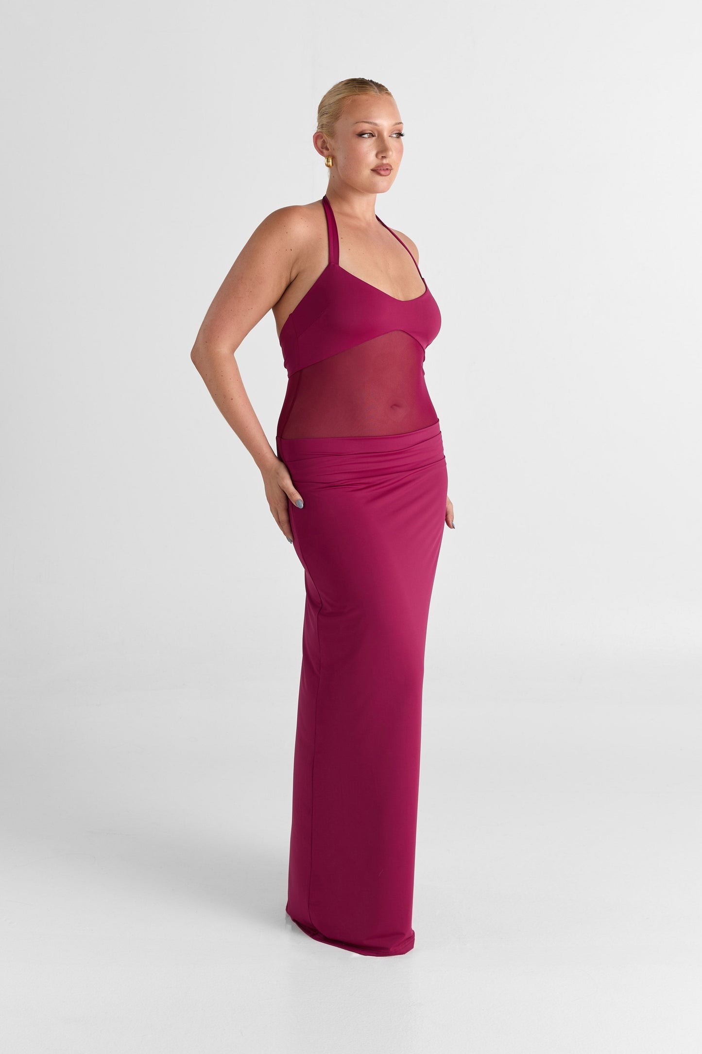 Sorella — Elegant Maxi Dress with Sheer Mesh Waist Detailing