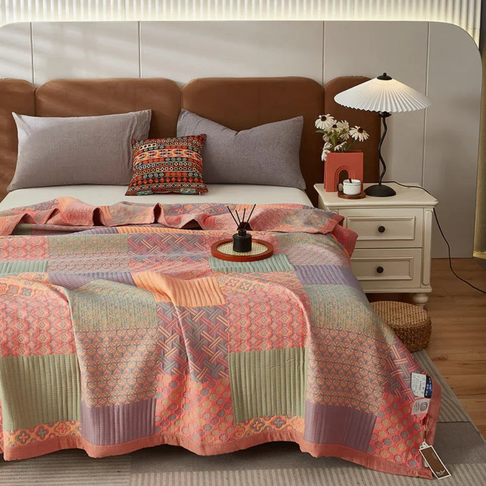 Evara — Reversible Cotton Patchwork Quilt with Lightweight Comfort
