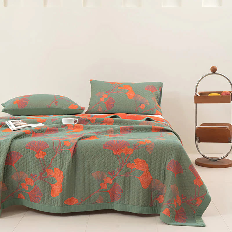 Elara — Reversible Botanical Cotton Quilt Bedding Set