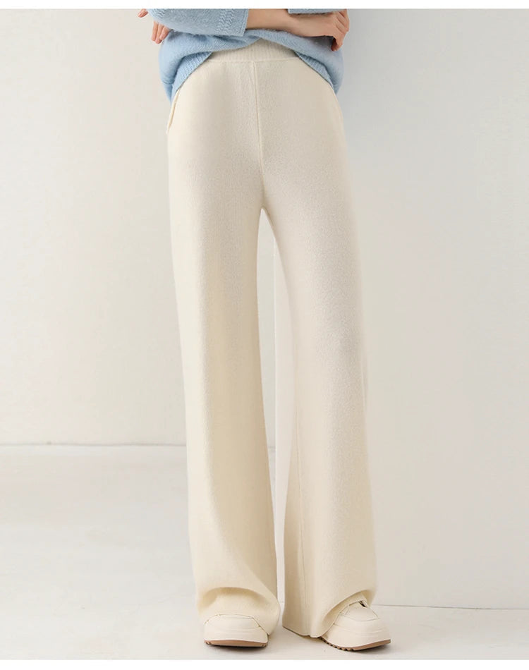 Liora — Merino Wool Wide-Leg Pants with High Waist and Pockets