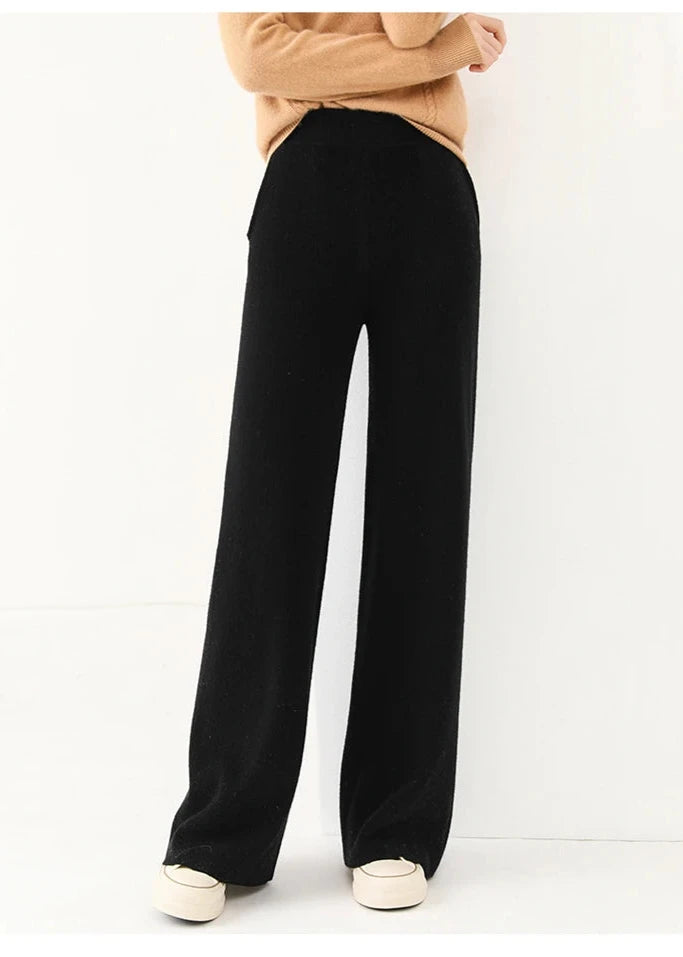 Liora — Merino Wool Wide-Leg Pants with High Waist and Pockets