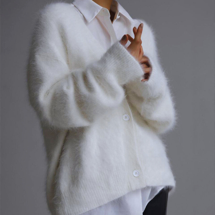Elara Faux Fur Cardigan — Ultra-Soft Oversized Knit for Cozy Comfort