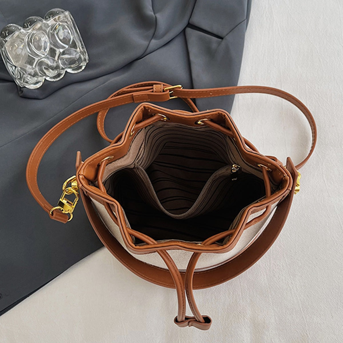Oslen Canvas Bucket Bag — Lightweight Vegan Leather Trim Tote