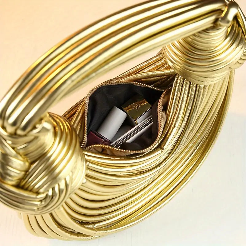 Magnetique Handbag™ — Command Every Room with Effortless Glamour and Fierce Confidence
