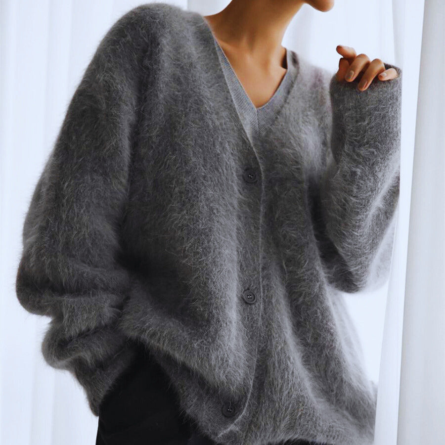 Elara Faux Fur Cardigan — Ultra-Soft Oversized Knit for Cozy Comfort