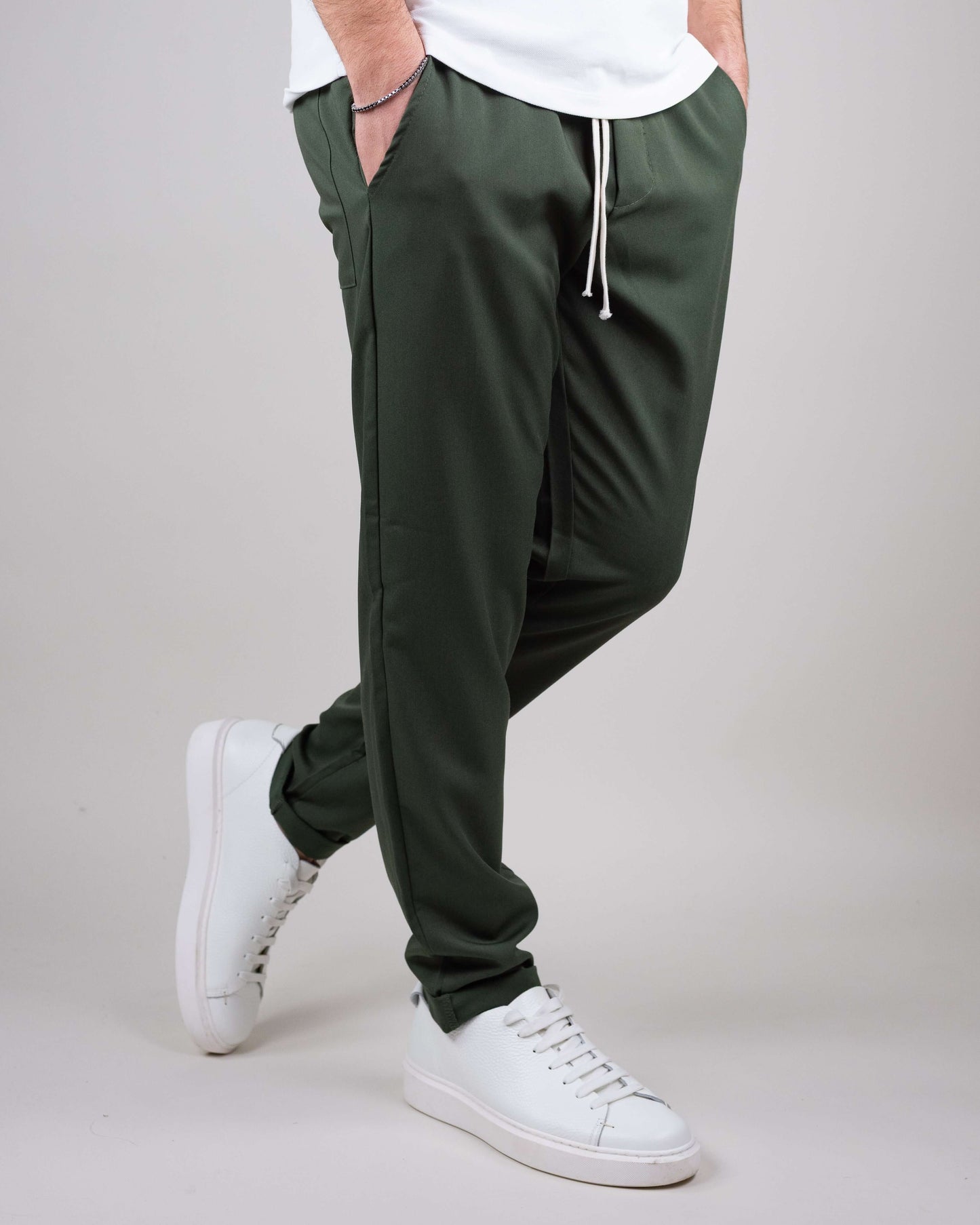 Norla — Breathable Viscose Pants with Tailored Fit for All-Day Comfort