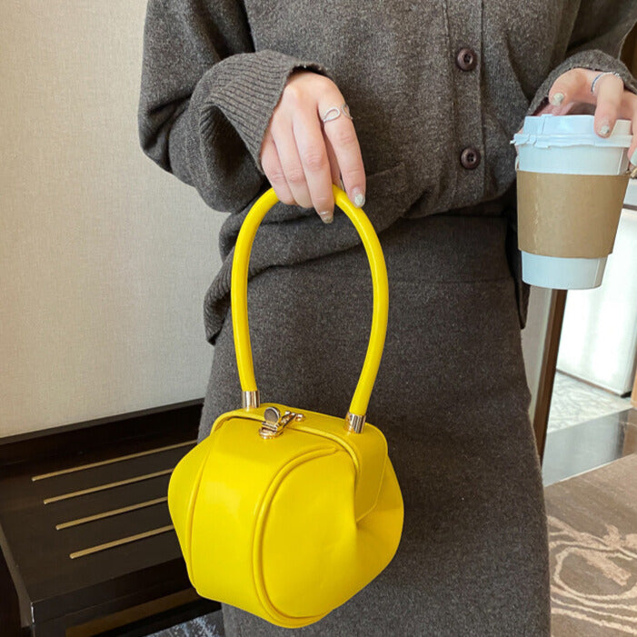 Averie Sculpted Handbag™ — Own Every Room with Bold, Unstoppable Confidence