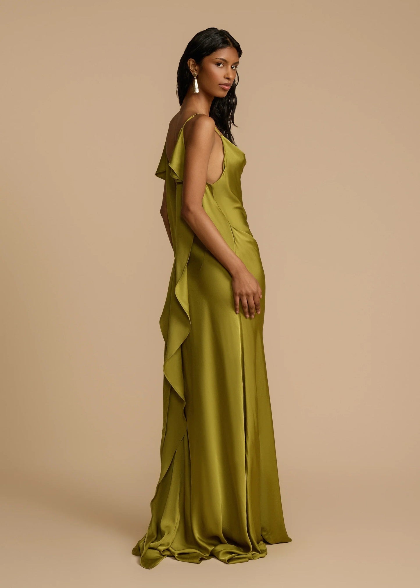 Odessa Dress™ — Turn Heads Instantly with Silky Confidence and Unstoppable Allure