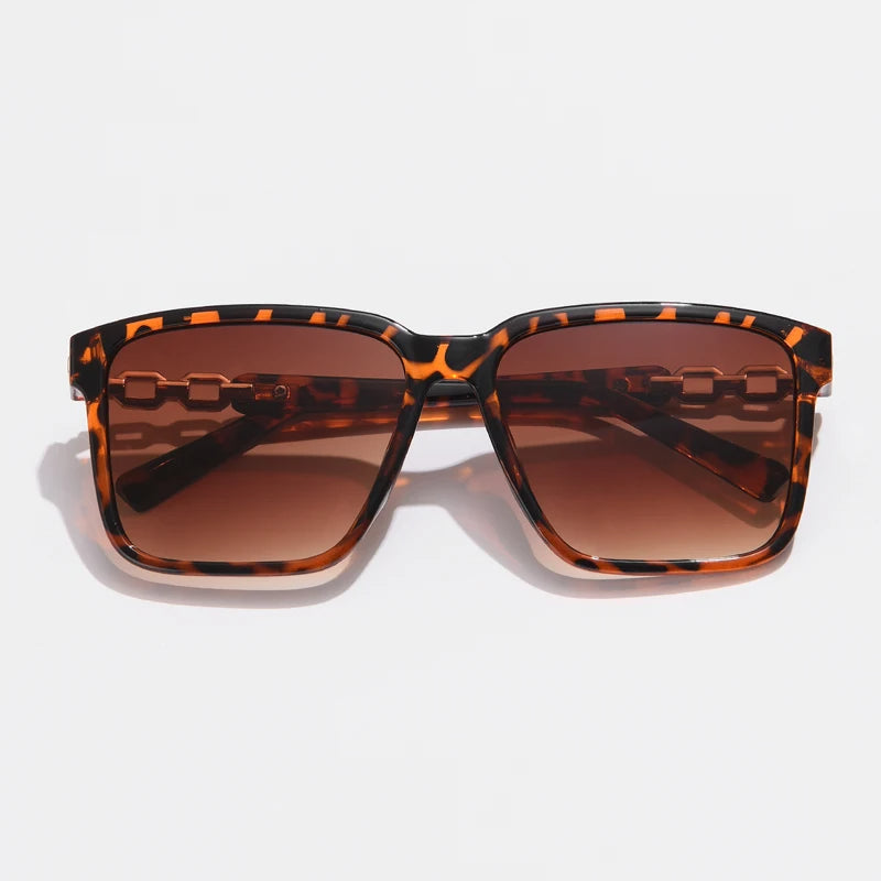 Selan — Oversized Square Sunglasses with Gold Chain-Link Arms