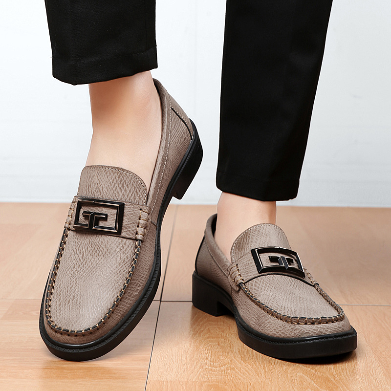VantaStep™ — Unleash Bold Confidence with Every Step in Premium Leather