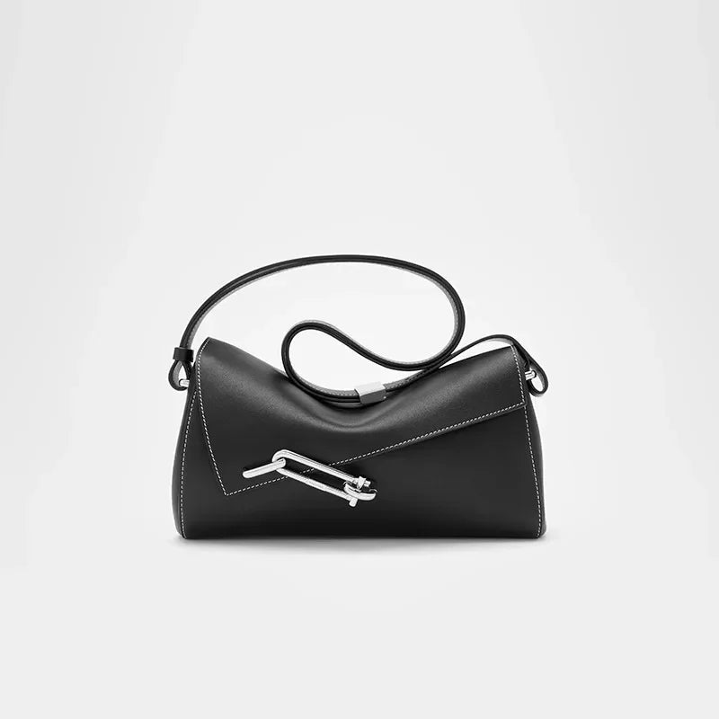 VintageClasp™ — Own Every Moment With Unshakable Style and Security