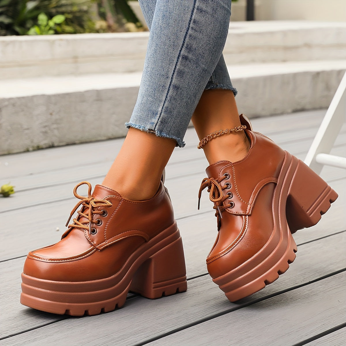 Aurelia — Retro Platform Oxfords with Cushioned Comfort