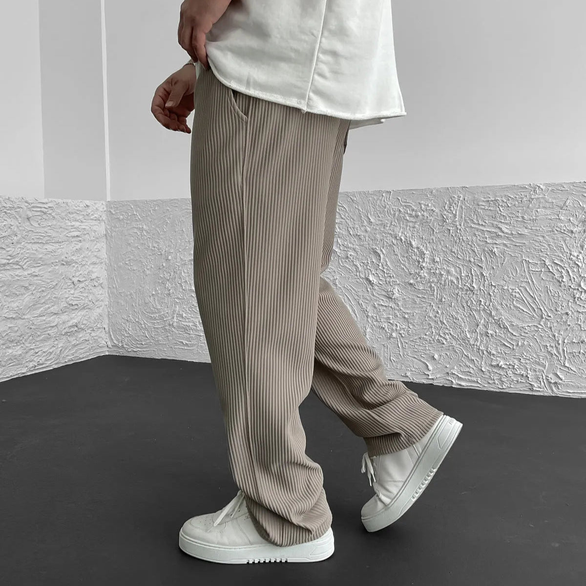 Norla — Soft Ribbed Knit Pants with Adjustable Waist for Comfort