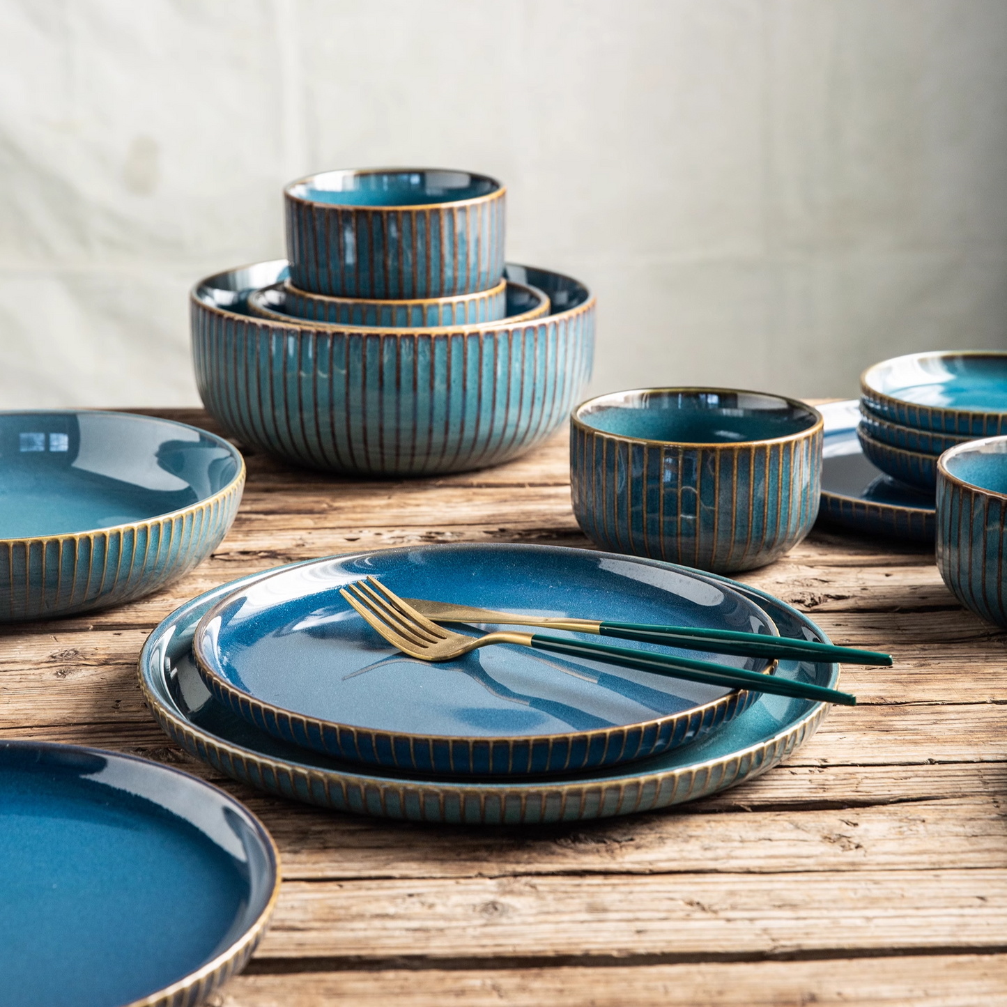 Liora — 12-Piece Ceramic Dinnerware Set with Hand-Stained Finish