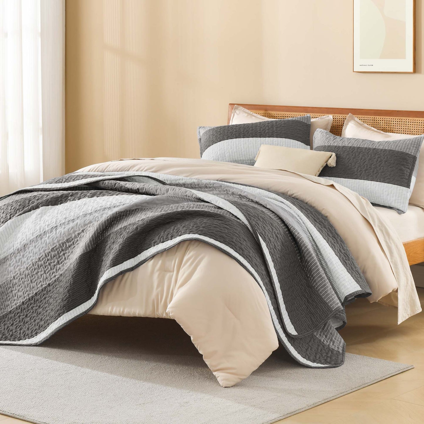 NoirZen™ Quilt Set — Wrap Yourself in Bold Style and All-Season Cloudlike Comfort