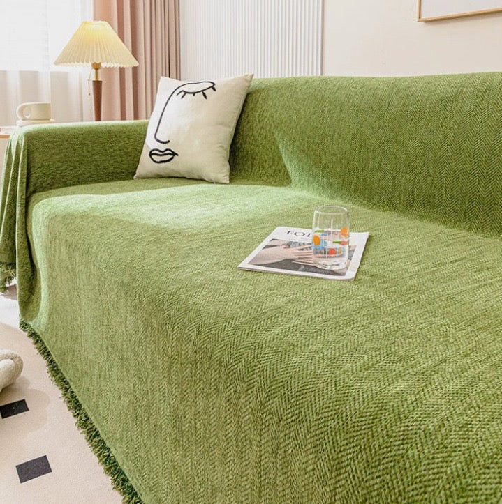 Havenly ā Durable Chenille Couch Cover with Family-Friendly Protection