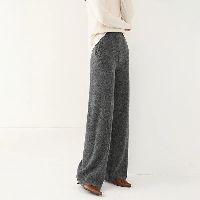 Liora — Merino Wool Wide-Leg Pants with High Waist and Pockets