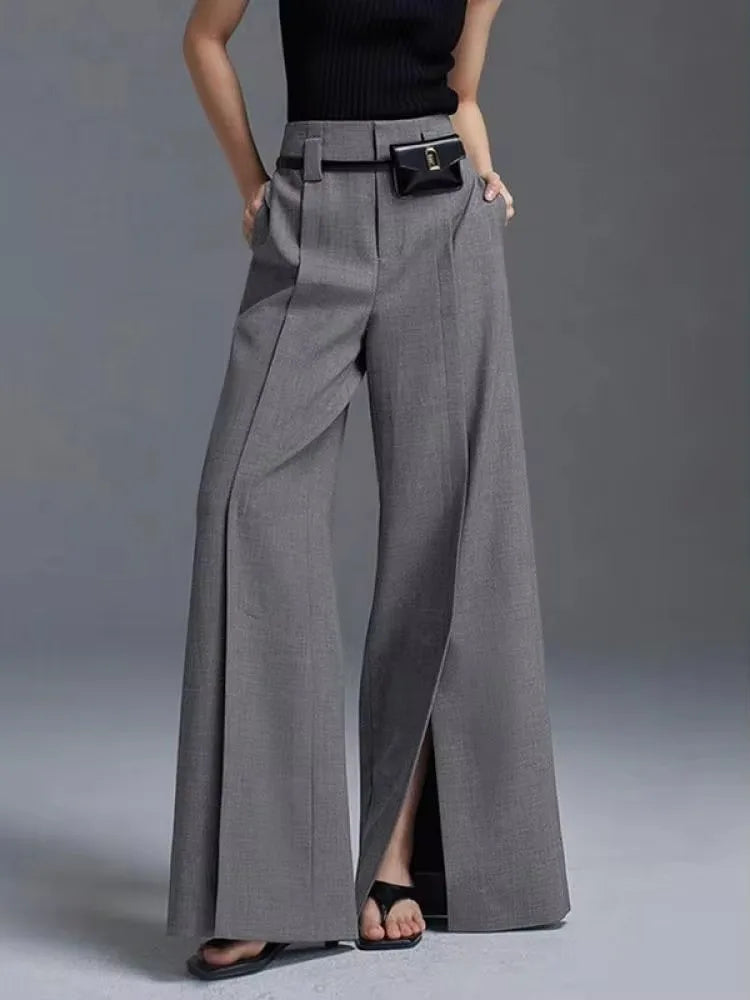 Soren Pleatline — Women’s High-Waisted Pleated Trousers with Front Split