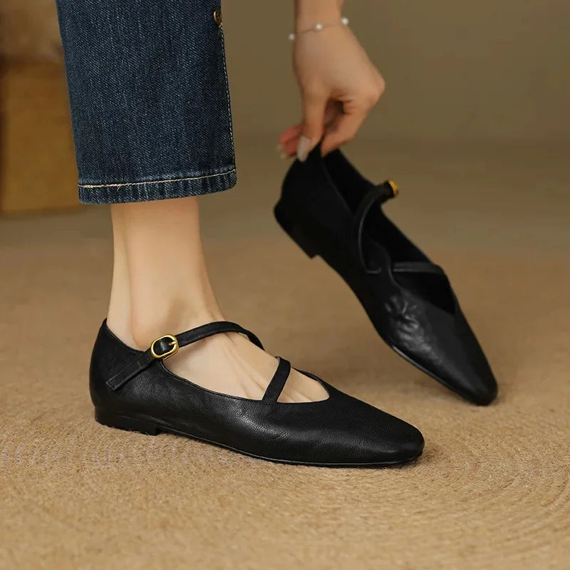 DreamWalk Flats™ — Slip Into All-Day Comfort That Fuels Your Confidence
