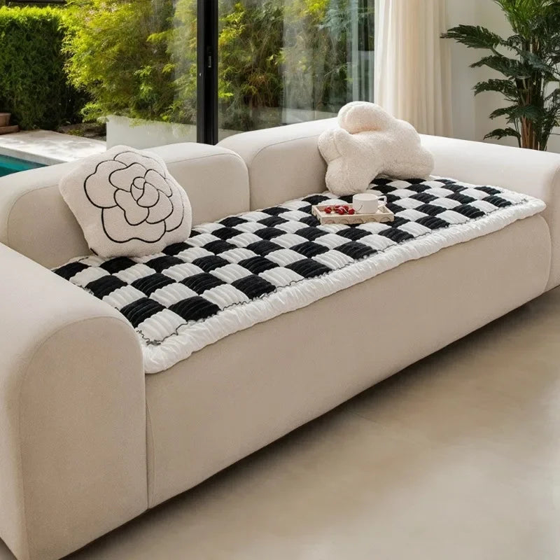 Velvesta™ — Turn Your Sofa Into a Plush Pet Paradise Protected from Chaos