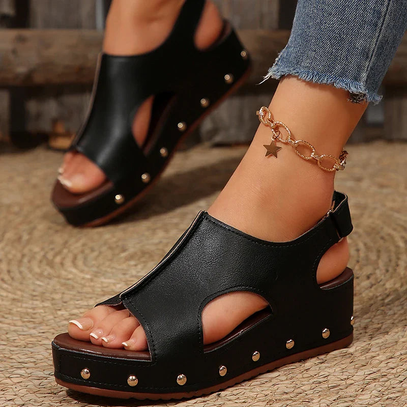 BlazeLift™ Platform Sandals — Elevate Your Style with All-Day Comfort and Confidence