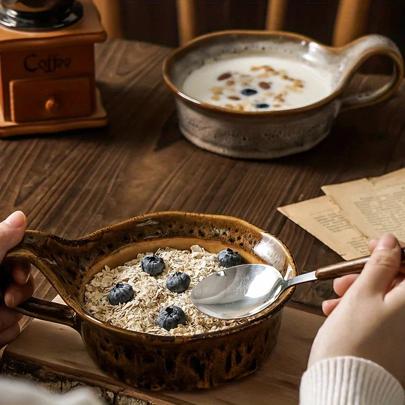 Lioren — Handcrafted Rustic Ceramic Oatmeal Bowl with Glazed Finish
