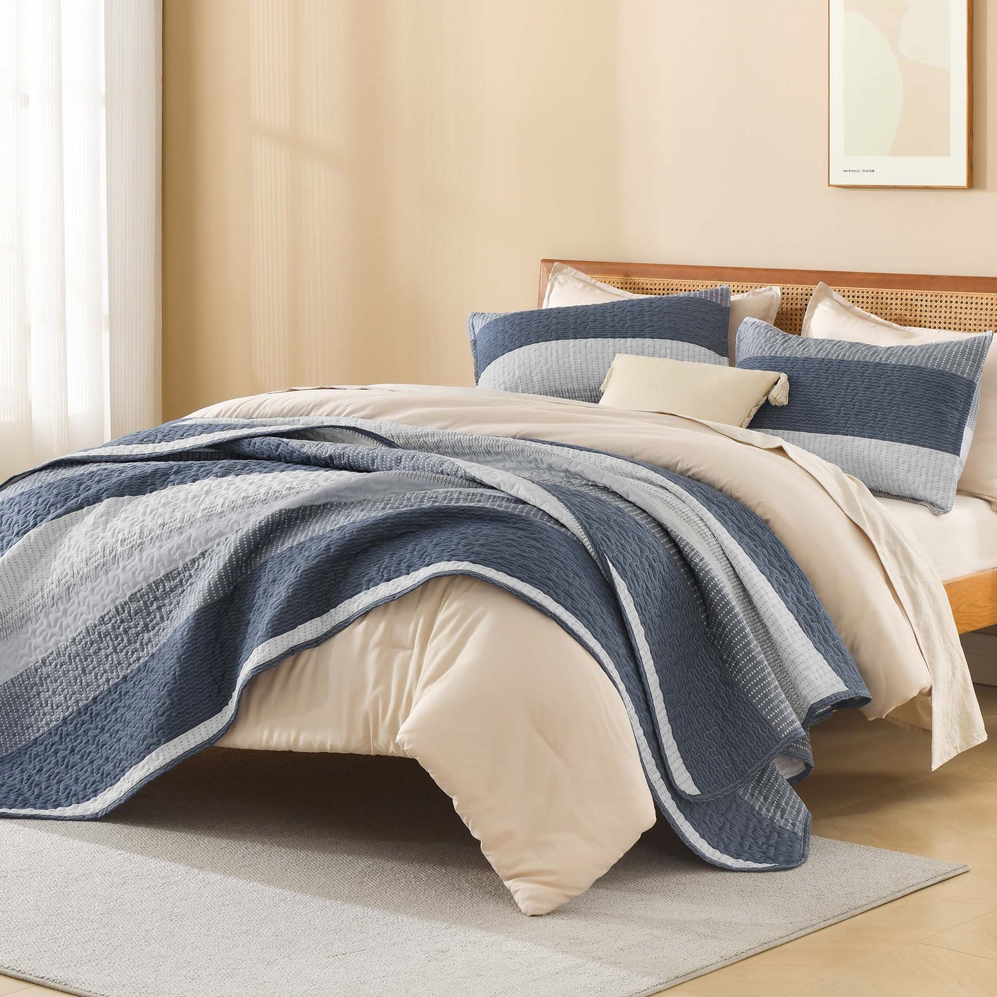 NoirZen™ Quilt Set — Wrap Yourself in Bold Style and All-Season Cloudlike Comfort
