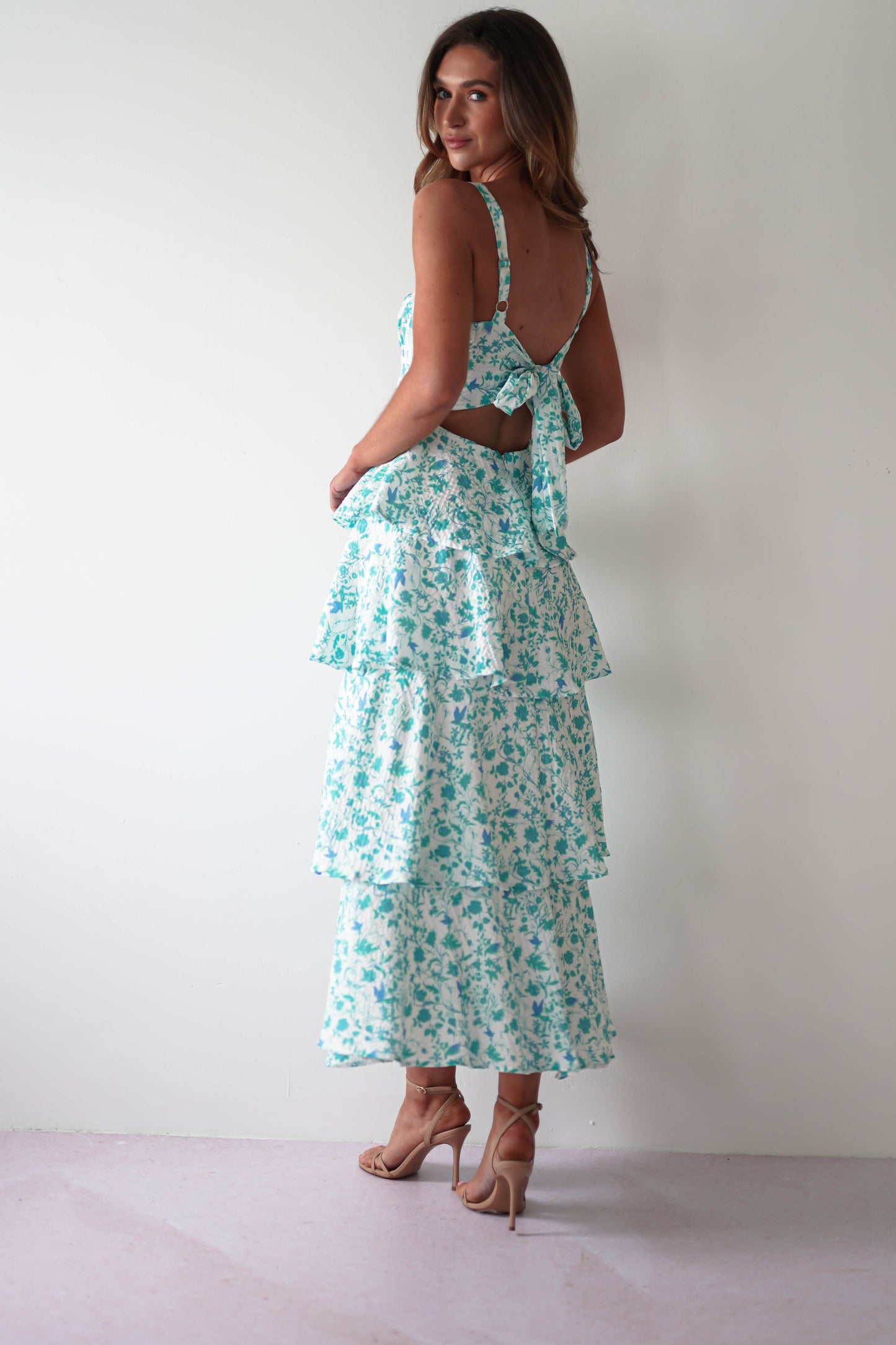 LioraBelle™ — Ignite Unstoppable Confidence with Every Flirty Ruffle and Perfect Fit