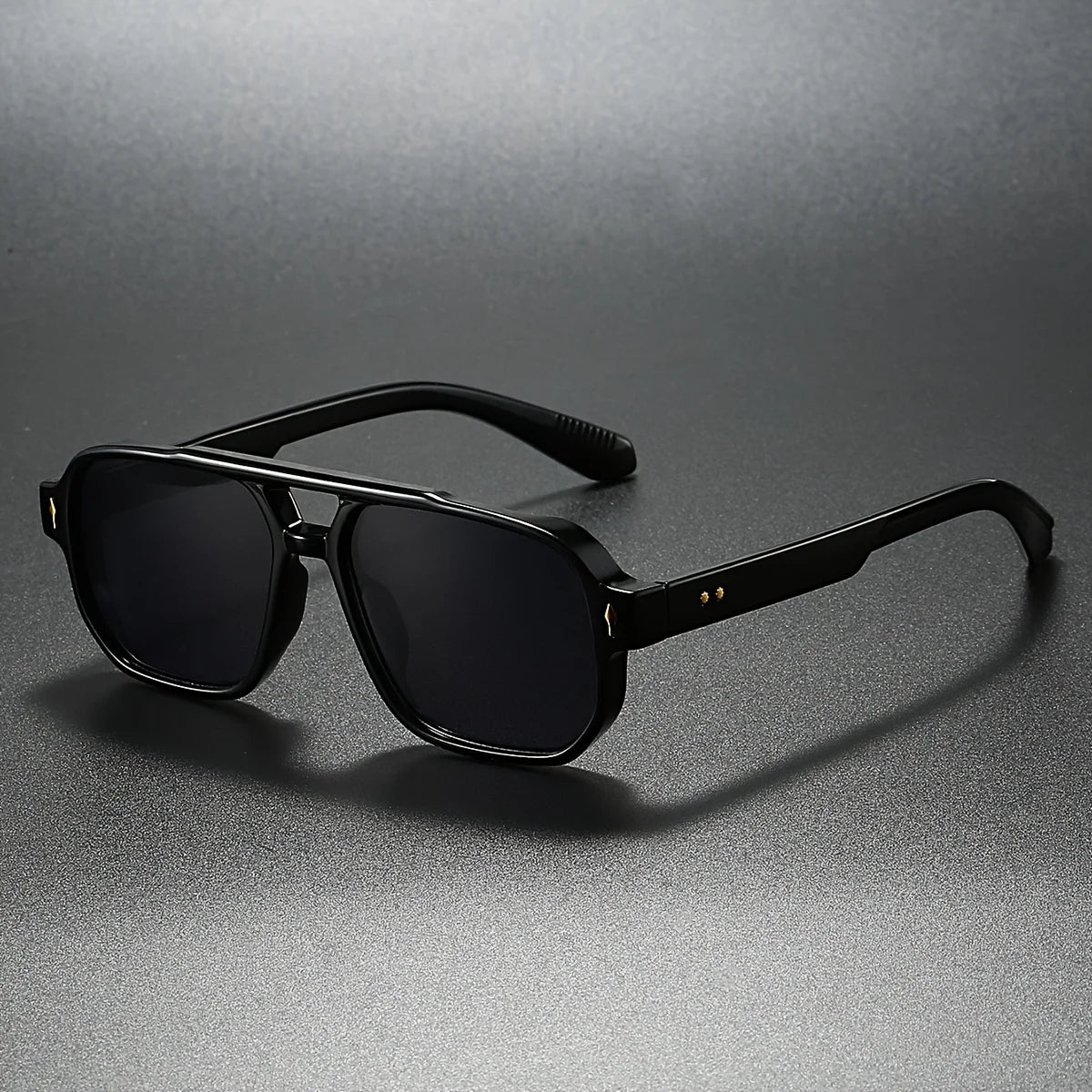 Varese Aviators — Lightweight UV400 Sunglasses with Anti-Scratch Lenses
