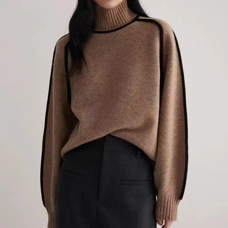 Norla — Women's Cozy Turtleneck Sweater with Relaxed Fit