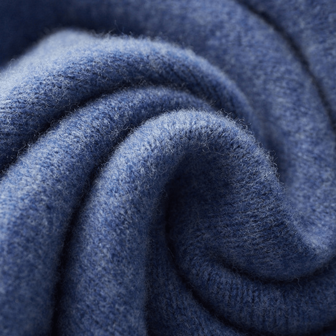 Veyden — Extra-Fine Merino Wool Hoodie with Moisture-Wicking Knit