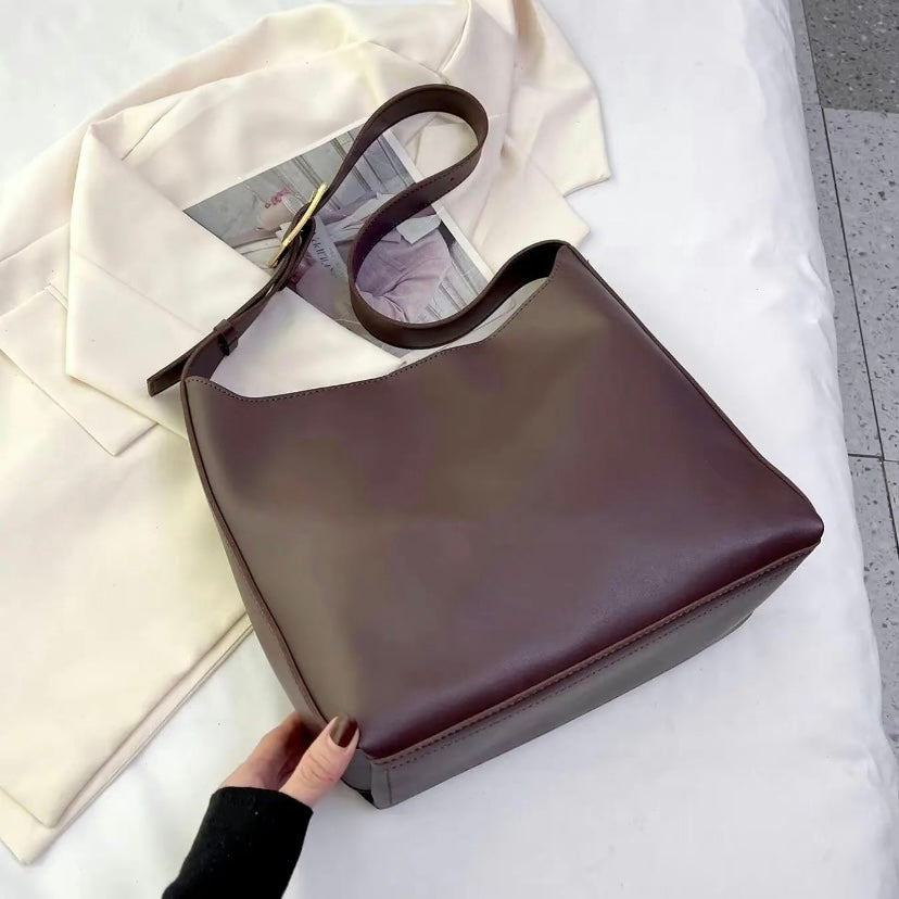 Juliea — Sustainable Ethical Fashion with Premium Craftsmanship