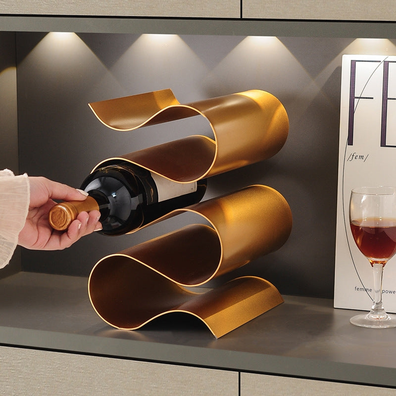 Virello — S-Shaped Metal Wine Rack with Modern Sculptural Design