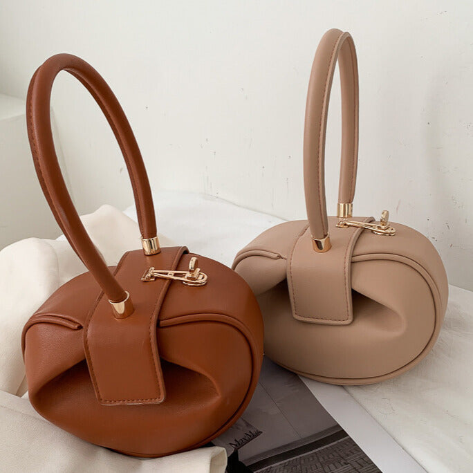 Averie Sculpted Handbag™ — Own Every Room with Bold, Unstoppable Confidence