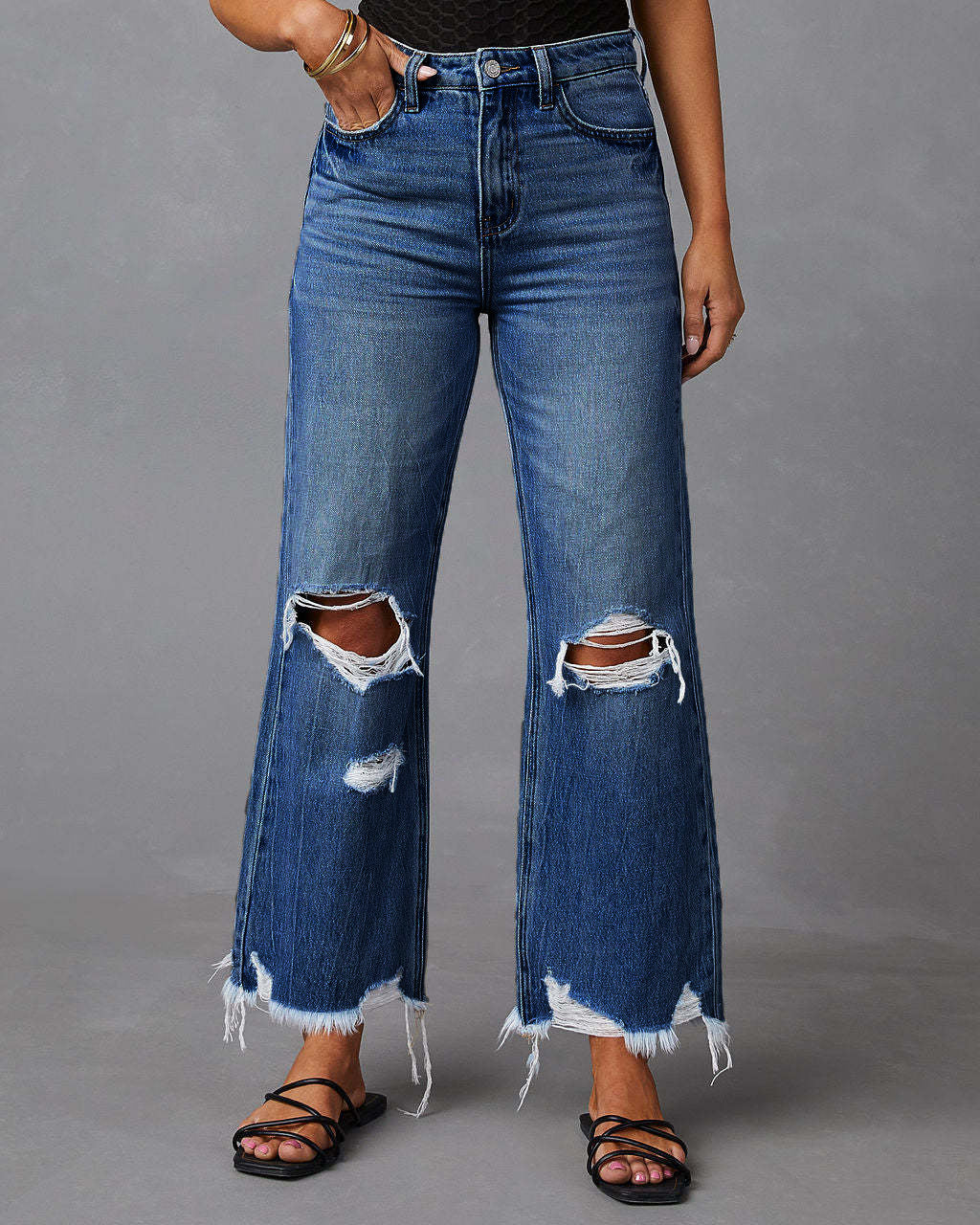 Mid-Rise Distressed Jeans™ — Hug Your Curves with Confidence That Turns Heads