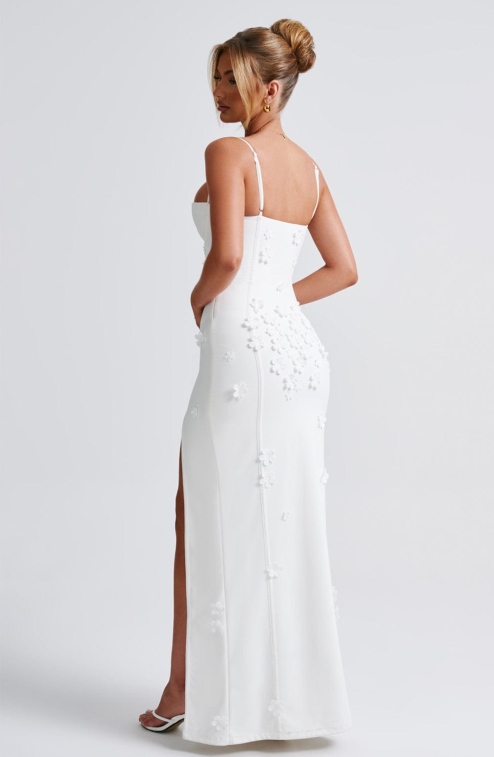Serena Breeze — Women’s Lightweight Gingham Maxi Dress with Lace-Up Back