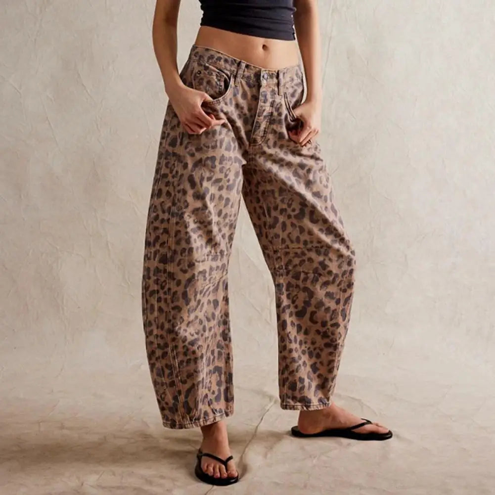 Larenis Wide Leg Jeans — Comfortable Stretch Denim with Retro Fit