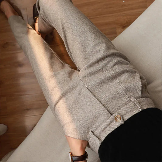 VeroLux™ — Own Every Moment with Unstoppable Style and Comfort