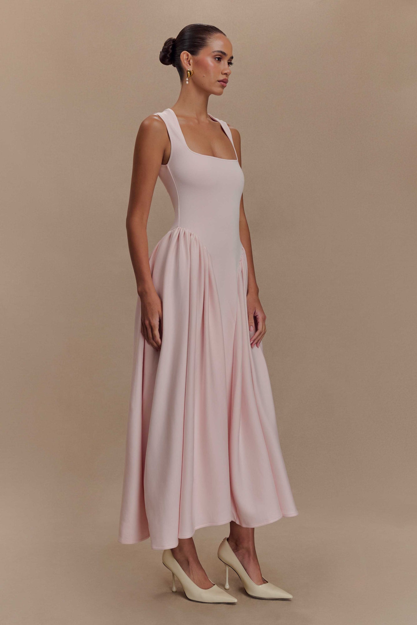 Alvani — Flattering Midi Dress with Structured Fit and Full Skirt