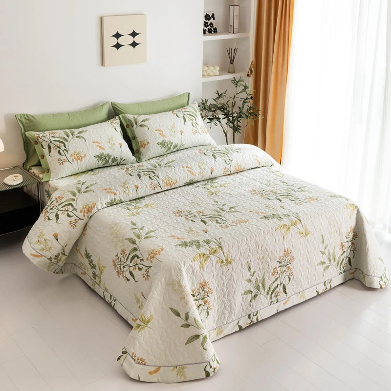 Lucera Botanical Quilt™ — Drift Into Cool, Calm Nights Without a Sweat